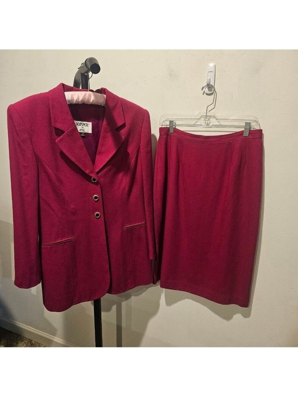 Women's Kasper for A.S.L. Vintage Fuschia Skirt Suit Size 12